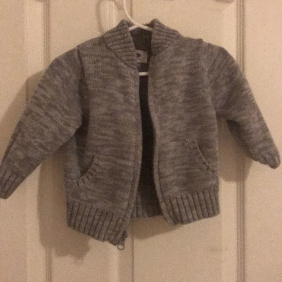 Gray Old Navy Toddler Sweater - Picture 4 of 4